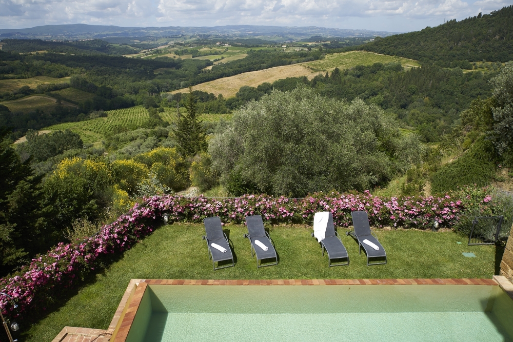 Renting a villa in Tuscany is the ideal way to experience the local lifestyle - NewTuscanExperience
